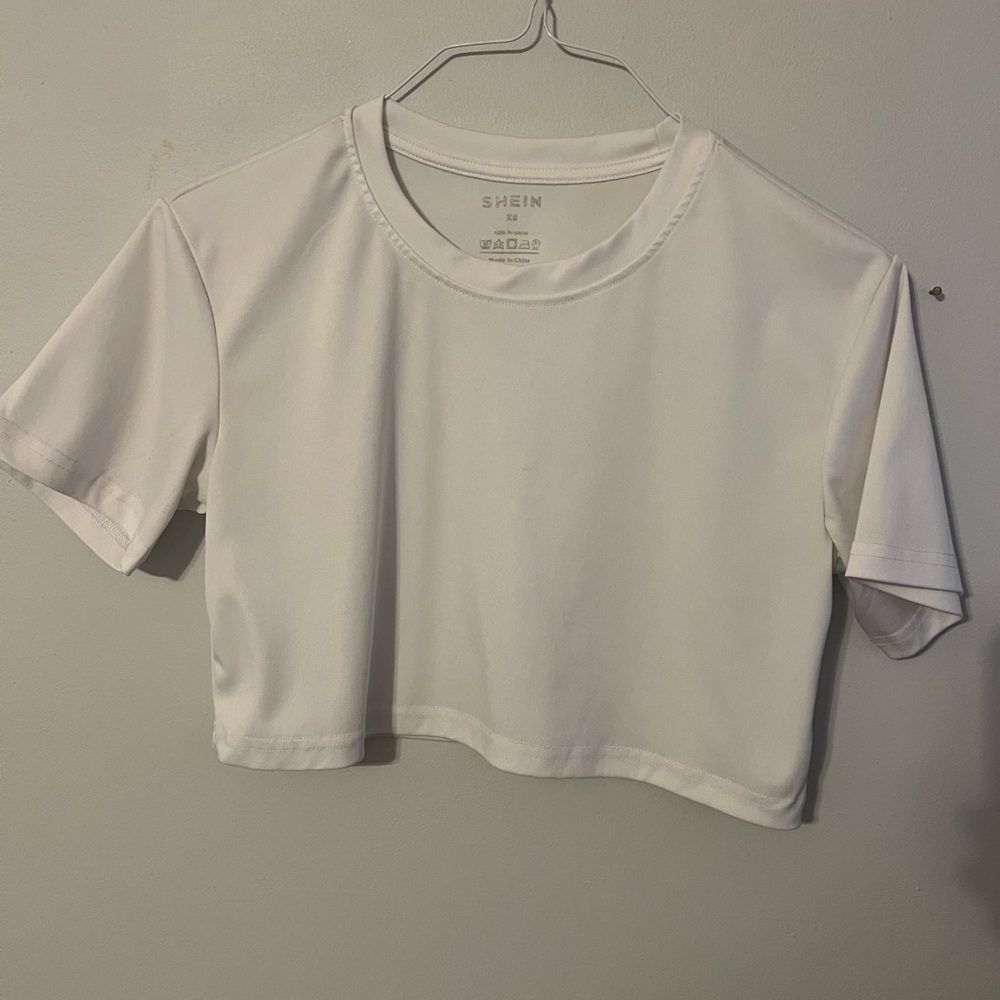 SHEIN White Short Sleeve Crop Tee